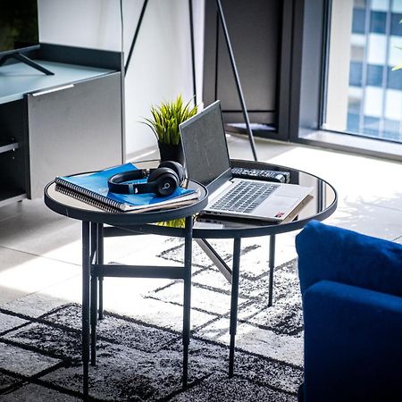 Mercian Luxury Serviced Apartments- Birmingham City Centre - Your Perfect Stay - Gym Rooftop Terrace Cinema Room 외부 사진