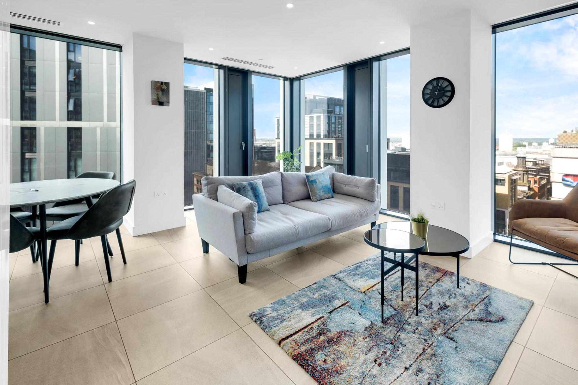 Mercian Luxury Serviced Apartments- Birmingham City Centre - Your Perfect Stay - Gym Rooftop Terrace Cinema Room 외부 사진