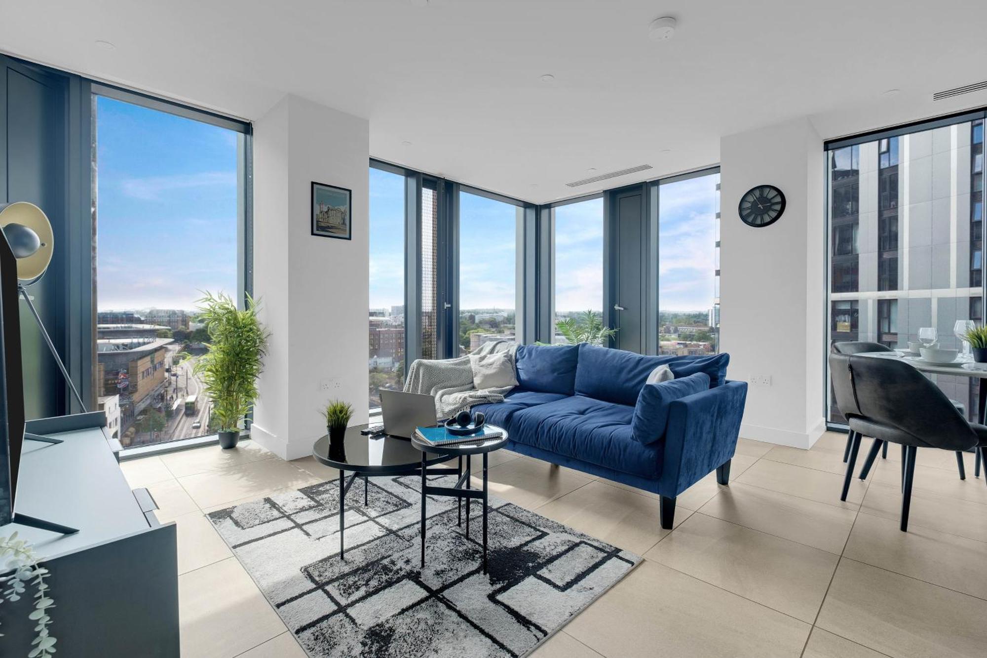 Mercian Luxury Serviced Apartments- Birmingham City Centre - Your Perfect Stay - Gym Rooftop Terrace Cinema Room 외부 사진